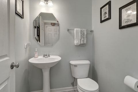 Tiny photo for 1809 Wesley Court, Joliet, IL 60431 (MLS # 12590334)