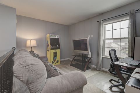 Tiny photo for 1809 Wesley Court, Joliet, IL 60431 (MLS # 12590334)