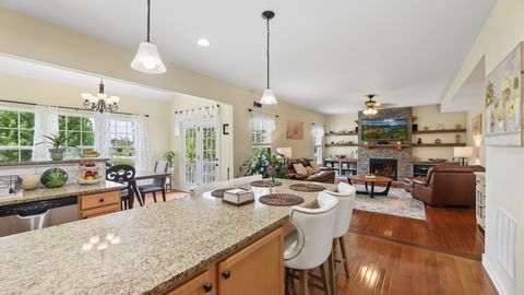 Tiny photo for 3811 Ivy Lane, Elgin, IL 60124 (MLS # 12653668)