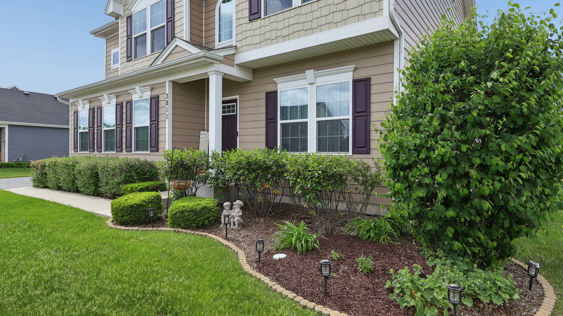 3811 Ivy Lane