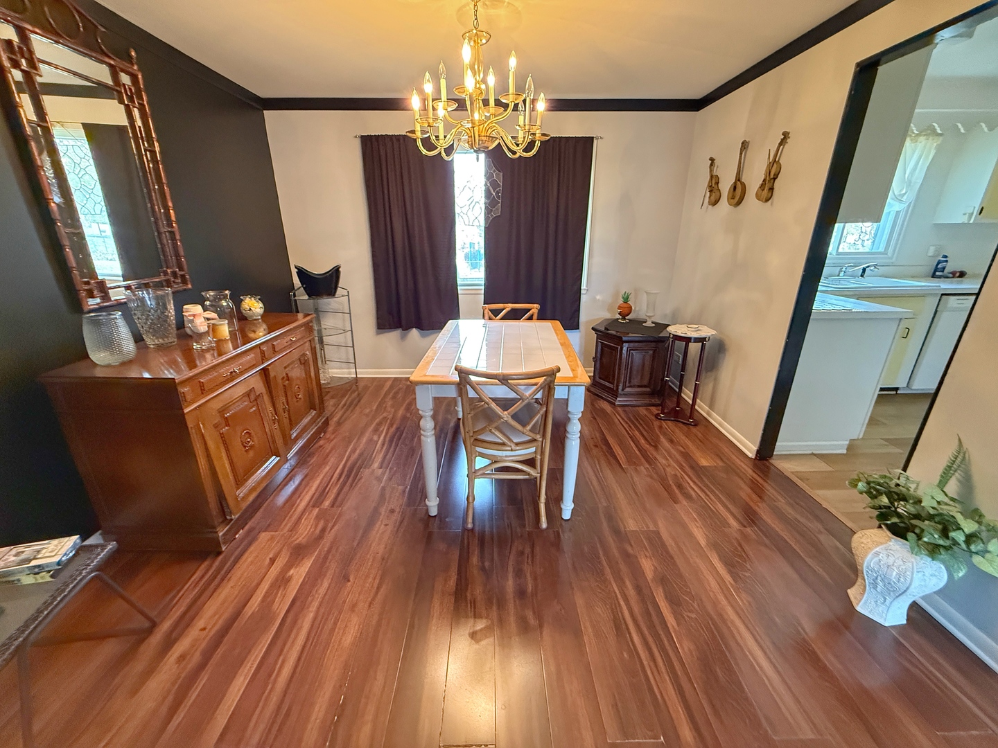 526 S SPRINGINSGUTH Road