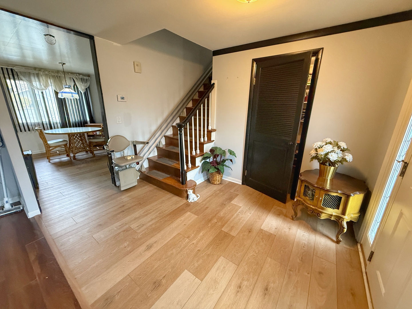 526 S SPRINGINSGUTH Road