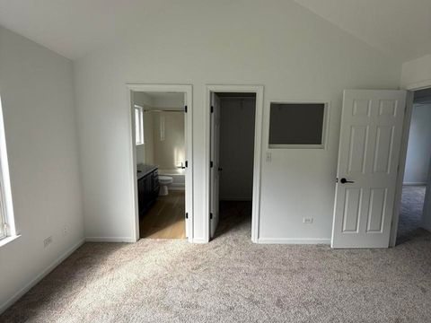 Tiny photo for 2010 Sunset Court, Zion, IL 60099 (MLS # 12496369)