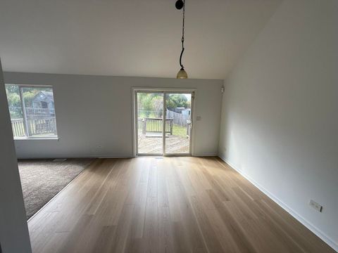 Tiny photo for 2010 Sunset Court, Zion, IL 60099 (MLS # 12496369)