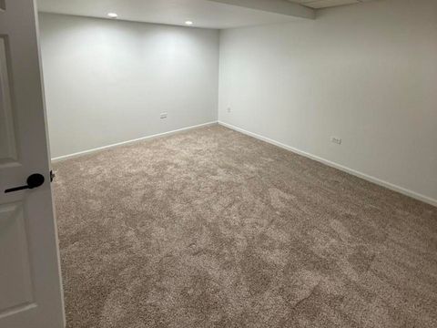 Tiny photo for 2010 Sunset Court, Zion, IL 60099 (MLS # 12496369)