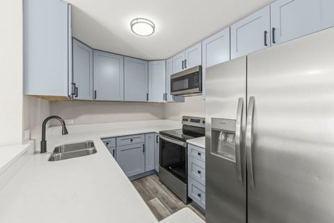 Tiny photo for 499 Park Street #2D, Bensenville, IL 60106 (MLS # 12518766)