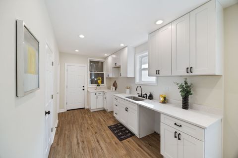 Tiny photo for 8429 S dante Avenue, Chicago, IL 60619 (MLS # 12524695)