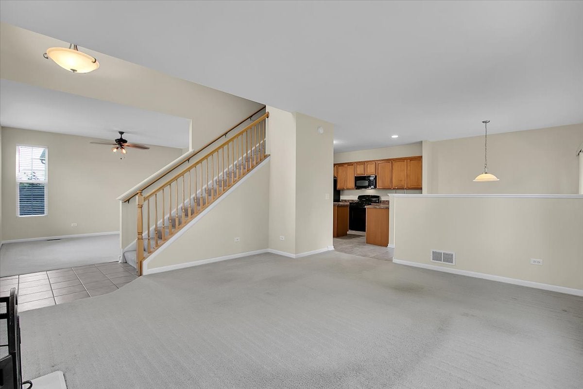 15801 Cove Circle 0