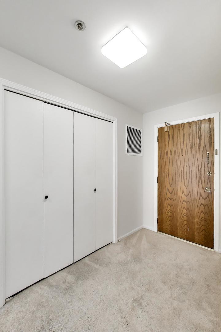 8610 Waukegan Road 302