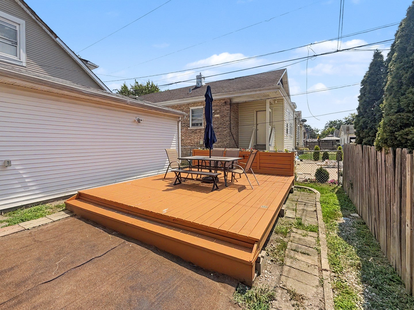 5005 W Eddy Street