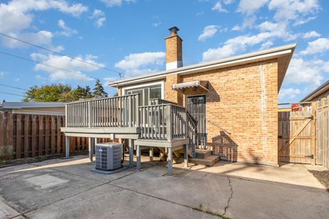 Tiny photo for 6253 N Harlem Avenue, Chicago, IL 60631 (MLS # 12475269)