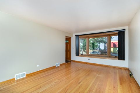 Tiny photo for 6253 N Harlem Avenue, Chicago, IL 60631 (MLS # 12475269)