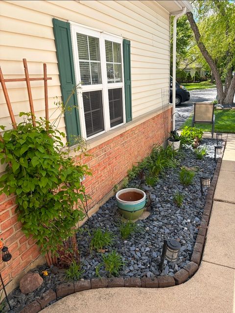 Tiny photo for 16705 S Sunset Ridge Court, Lockport, IL 60441 (MLS # 12636697)
