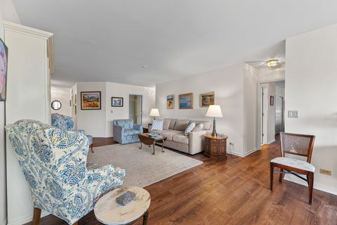 Tiny photo for 3100 Lexington Lane #201, Glenview, IL 60026 (MLS # 12619221)