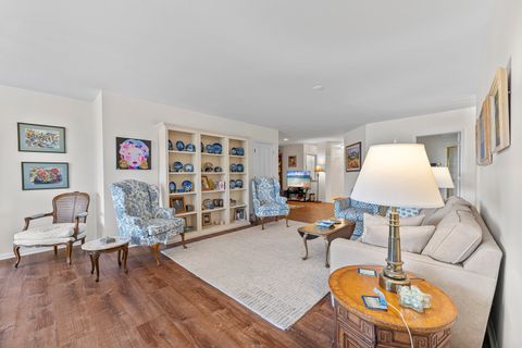 Tiny photo for 3100 Lexington Lane #201, Glenview, IL 60026 (MLS # 12619221)