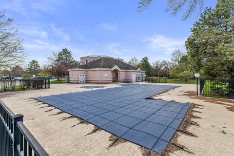 Tiny photo for 3100 Lexington Lane #201, Glenview, IL 60026 (MLS # 12619221)