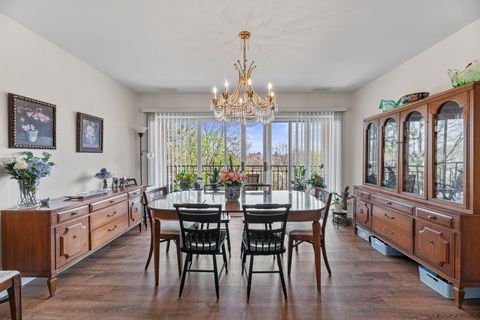 Tiny photo for 3100 Lexington Lane #201, Glenview, IL 60026 (MLS # 12619221)