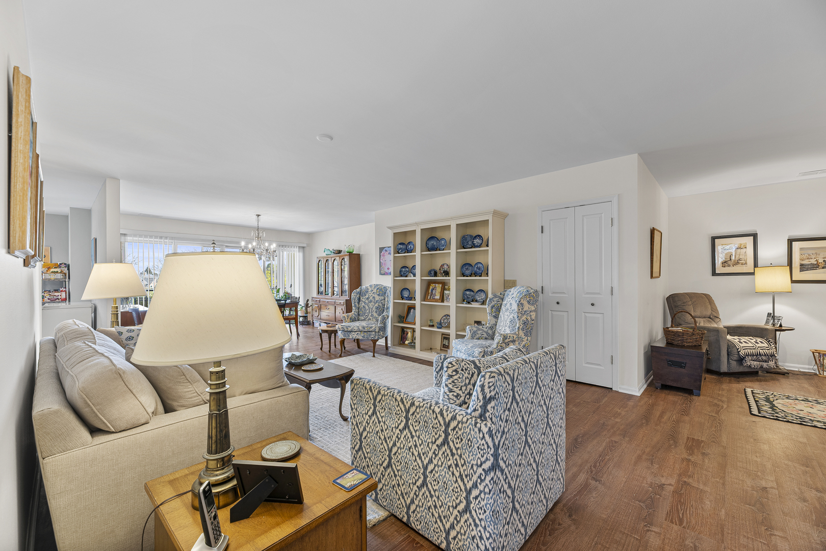 3100 Lexington Lane 201