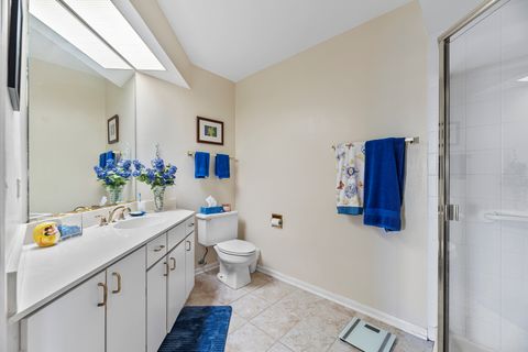 Tiny photo for 3100 Lexington Lane #201, Glenview, IL 60026 (MLS # 12619221)