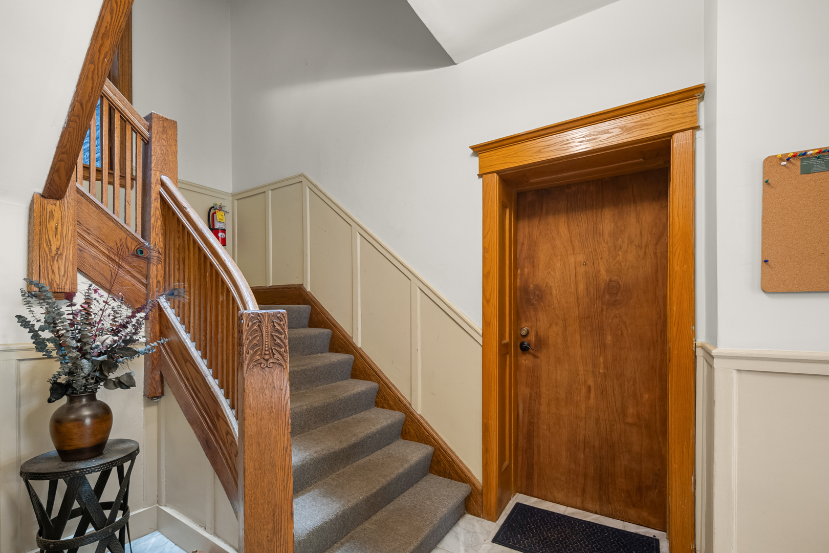 4348 N Kenmore Avenue 1N