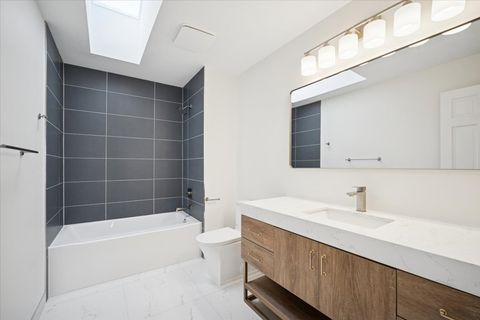 Tiny photo for 747 Jamestowne Court, Sleepy Hollow, IL 60118 (MLS # 12562308)