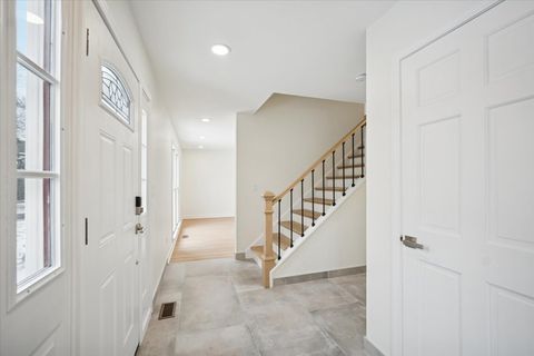 Tiny photo for 747 Jamestowne Court, Sleepy Hollow, IL 60118 (MLS # 12562308)