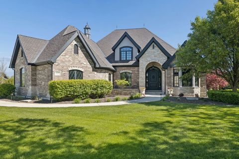 Photo of 12526 Surrey Court, Mokena, IL 60448 (MLS # 12649244)