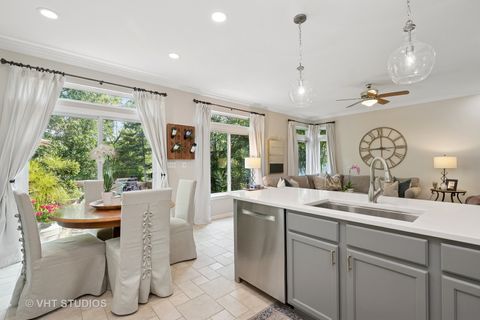 Tiny photo for 7631 Beringer Court, Gurnee, IL 60031 (MLS # 12469274)