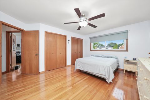 Tiny photo for 3518 Harvey Avenue, Berwyn, IL 60402 (MLS # 12475403)