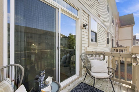 Tiny photo for 267 Garrett Circle, Carol Stream, IL 60188 (MLS # 12740606)