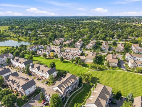 Tiny photo for 267 Garrett Circle, Carol Stream, IL 60188 (MLS # 12740606)