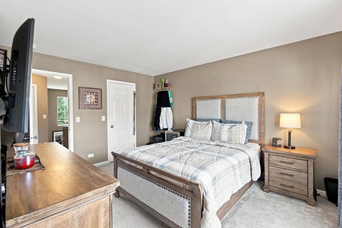 Tiny photo for 267 Garrett Circle, Carol Stream, IL 60188 (MLS # 12740606)