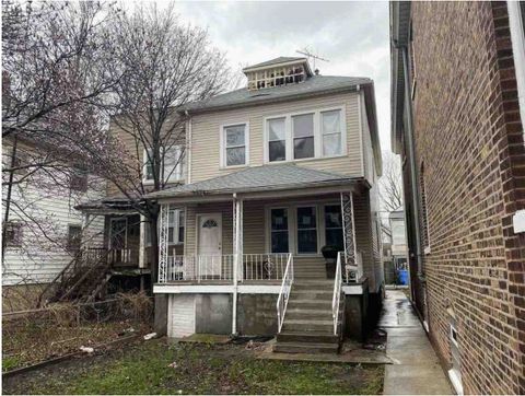 Photo of 8613 S Houston Avenue, Chicago, IL 60617 (MLS # 12552549)
