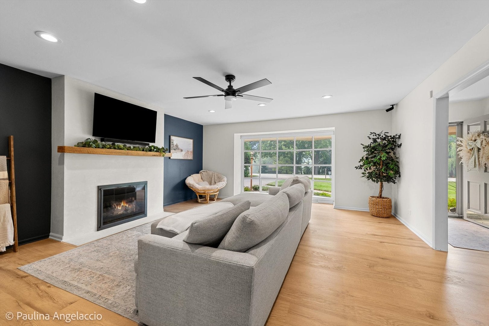 25271 W Elm Grove Drive
