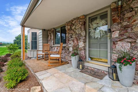 Tiny photo for 25271 W Elm Grove Drive, Barrington, IL 60010 (MLS # 12731631)