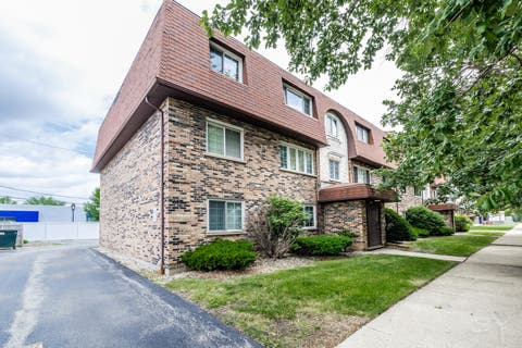 Tiny photo for 3938 W 104th Street #3C, Chicago, IL 60655 (MLS # 12674534)