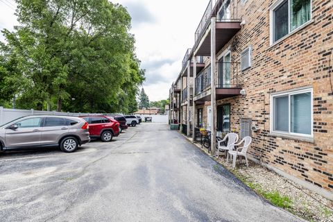 Tiny photo for 3938 W 104th Street #3C, Chicago, IL 60655 (MLS # 12674534)