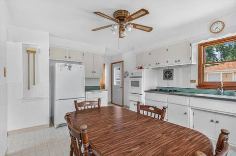 Tiny photo for 137 W Glengate Avenue, Chicago Heights, IL 60411 (MLS # 12719608)