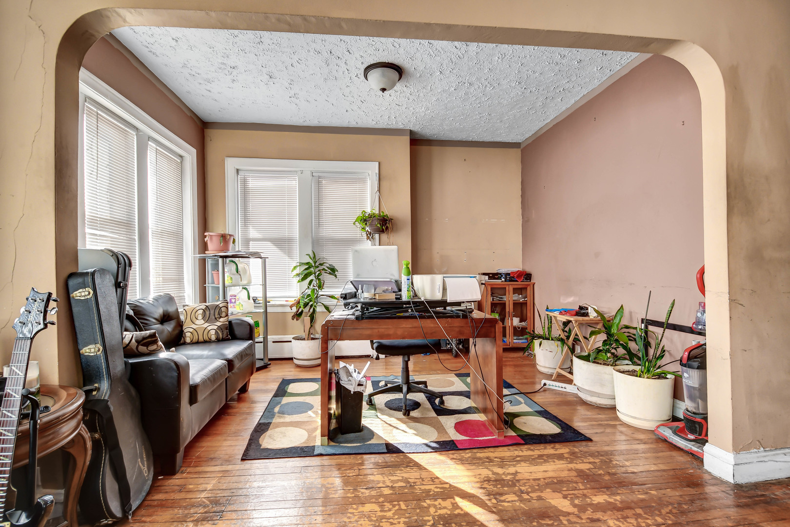 8212 S Bishop Street