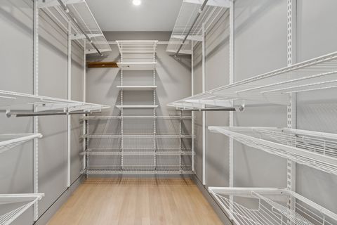 Tiny photo for 820 W Wolfram Street #F, Chicago, IL 60657 (MLS # 12515122)