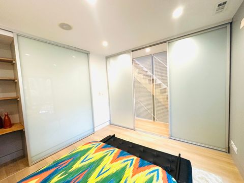 Tiny photo for 820 W Wolfram Street #F, Chicago, IL 60657 (MLS # 12515122)