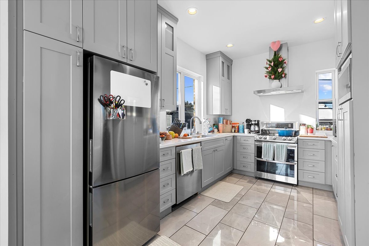 3144 N Spaulding Avenue 2