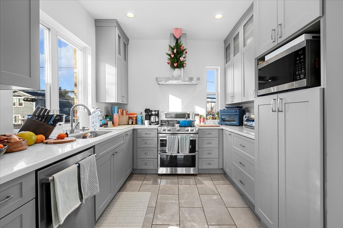 3144 N Spaulding Avenue 2