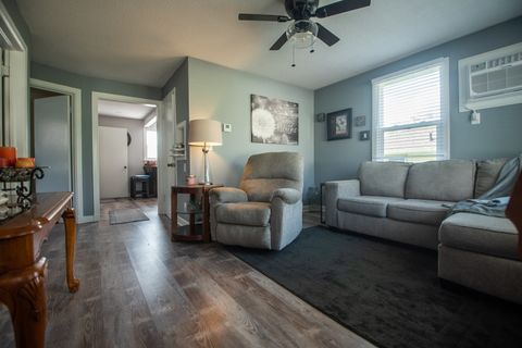 Tiny photo for 813 S Jefferson Avenue, Dixon, IL 61021 (MLS # 12624018)