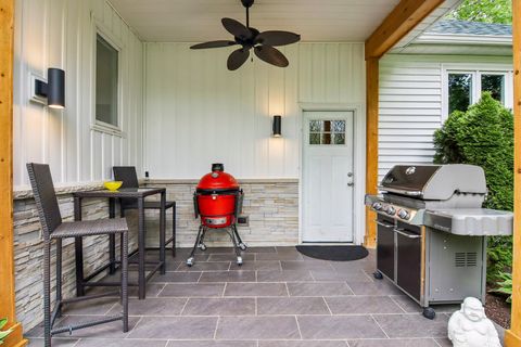 Tiny photo for 5N780 Kingswood Drive, St. Charles, IL 60175 (MLS # 12643144)