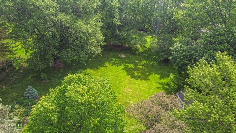 Tiny photo for 1966 Bob O Link Lane, Libertyville, IL 60048 (MLS # 12610567)