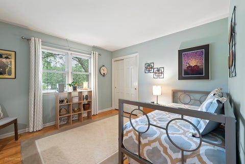 Tiny photo for 1966 Bob O Link Lane, Libertyville, IL 60048 (MLS # 12610567)