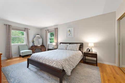 Tiny photo for 1966 Bob O Link Lane, Libertyville, IL 60048 (MLS # 12610567)