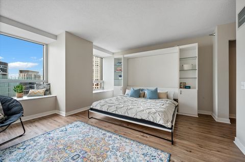 Tiny photo for 512 N MCCLURG Court #4103, Chicago, IL 60611 (MLS # 12608017)