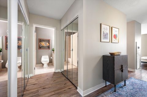 Tiny photo for 512 N MCCLURG Court #4103, Chicago, IL 60611 (MLS # 12608017)